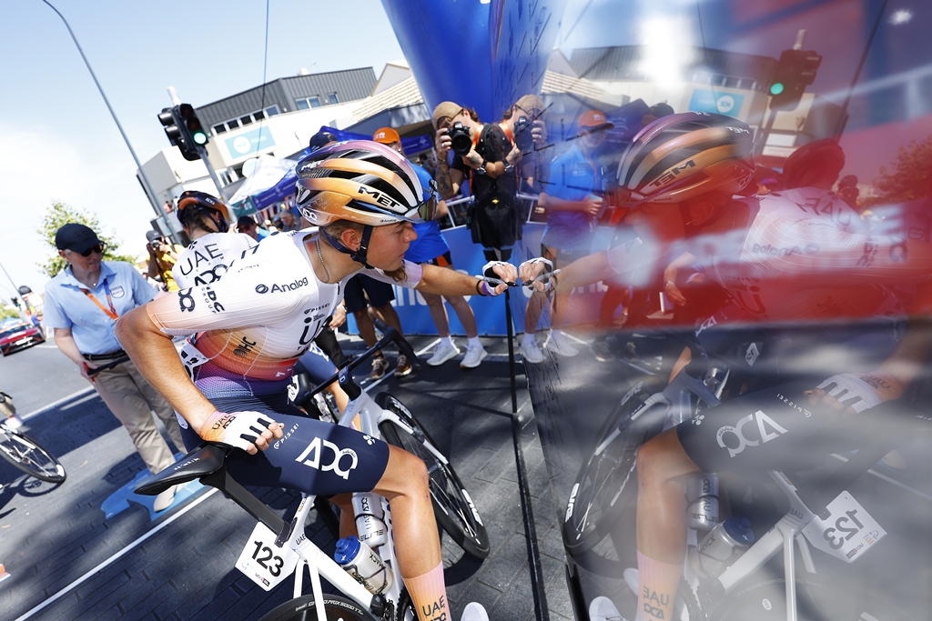 Clasica de Almeria Line up