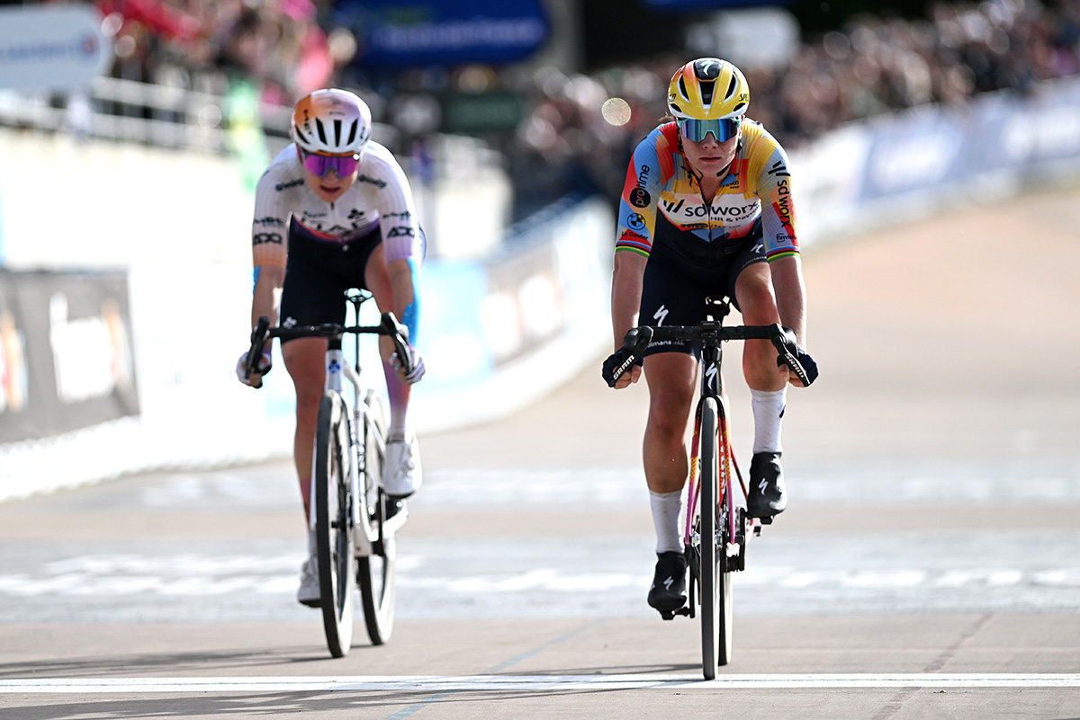 Paris-Roubaix Femmes: Megan Jastrab and Lara Gillespie in the top 10