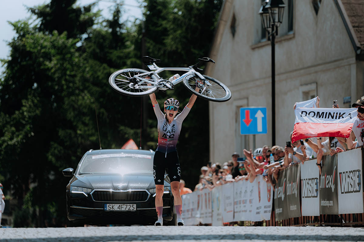 Dominika Włodarczyk Completes Polish National Championships Double with Road Race Victory