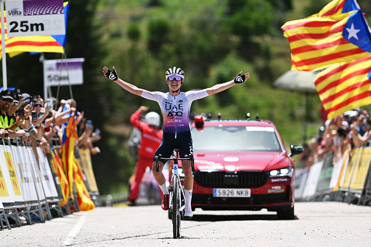 Paula Blasi Dominates La Molina to Take Volta a Catalunya Lead